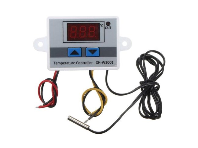 Digitálny termostat XH-W3001, -50 až +110 ° C, napájanie 12V