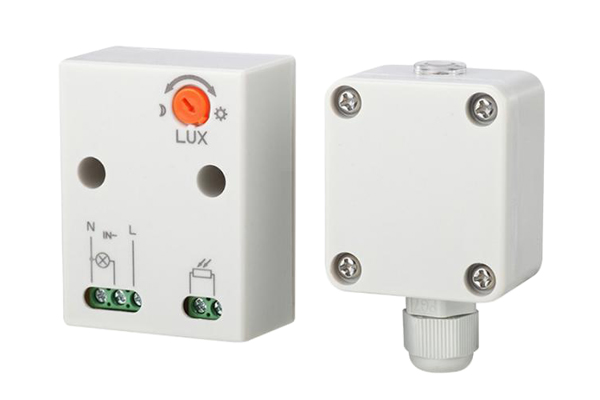 Súmrakový spínač s externým čidlom 2300W MCE35 URZ0806