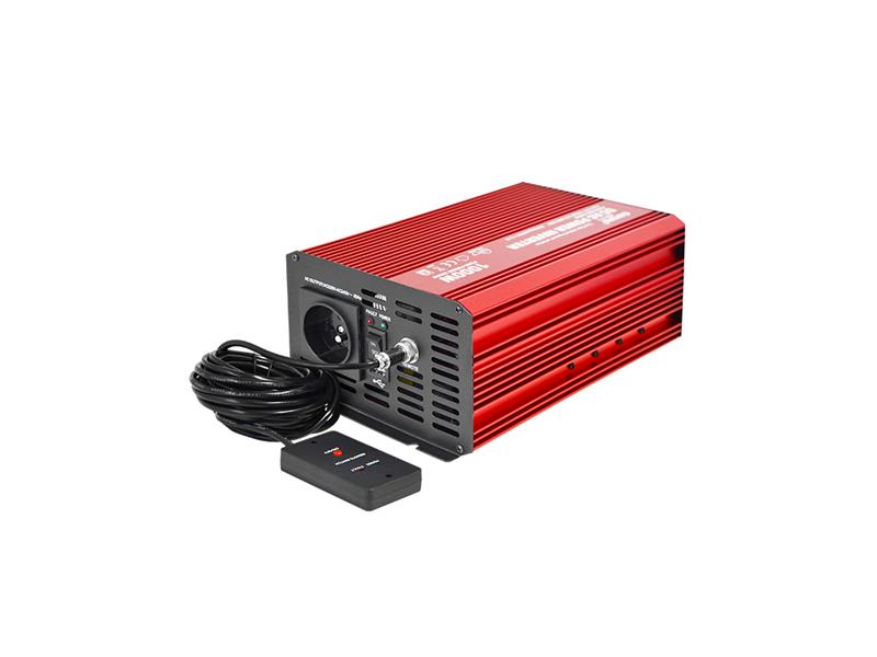 Menič napätia CARSPA P600 12V/230V 1000W čistá sínusovka DO