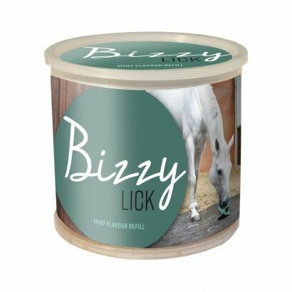 BIZZY Lick - Minerálny liz pre kone Máta